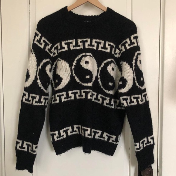 Urban Outfitters Sweaters - Urban Outfitters Yin Yang Sweater